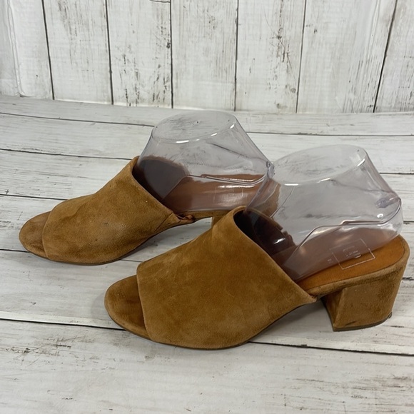 Gap Butterscotch Suede Block Heel Mules - Picture 5 of 11